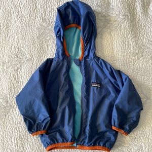 Patagonia reversible windbreaker raincoat